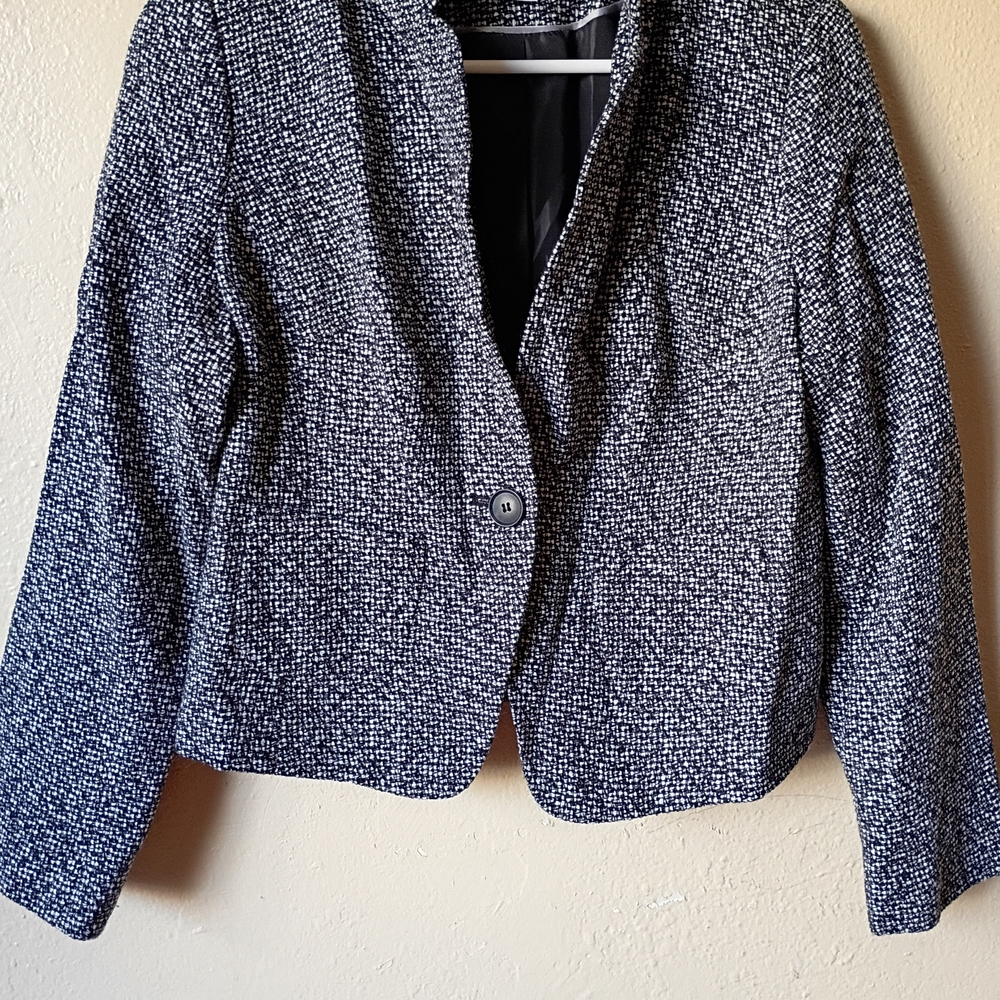 Liz Claiborne Black and White Blazer Classic Tailored Design